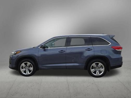 Shoreline Blue Pearl 2019 Toyota Highlander Limited
