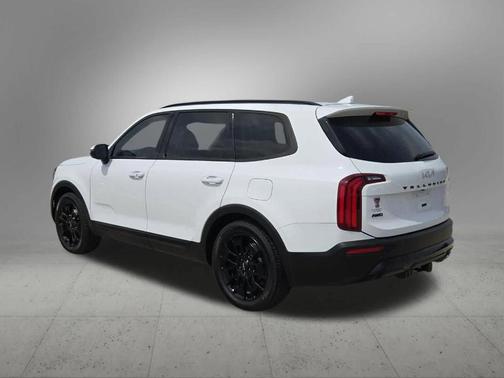 Glacial White Pearl 2022 Kia Telluride EX