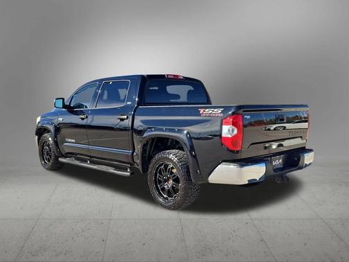 2016 Toyota Tundra SR5