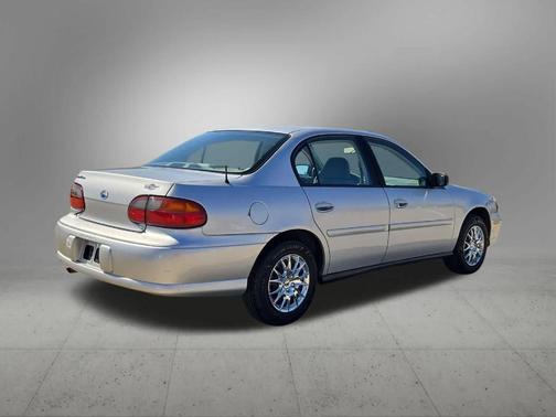 2003 Chevrolet Malibu Base