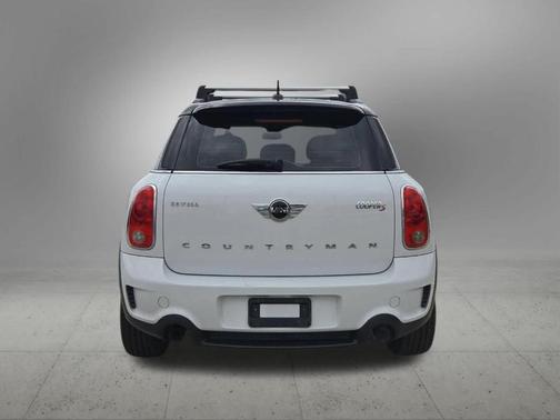 White 2014 MINI Countryman Cooper S