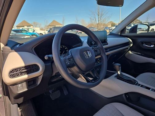 2025 Honda HR-V LX