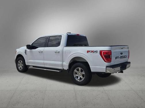 Oxford White 2021 Ford F-150 XLT