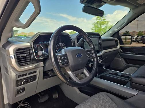 Oxford White 2021 Ford F-150 XLT