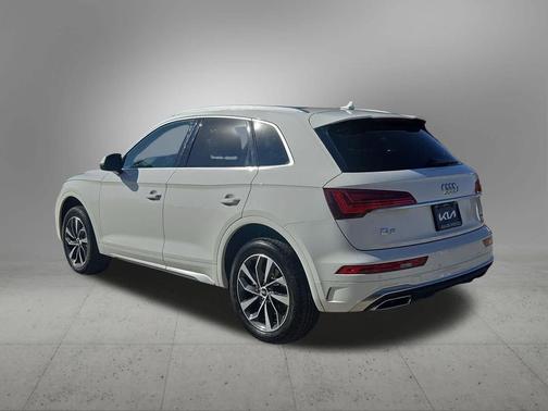 2023 Audi Q5 45 S line Premium Plus