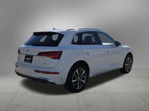 2023 Audi Q5 45 S line Premium Plus