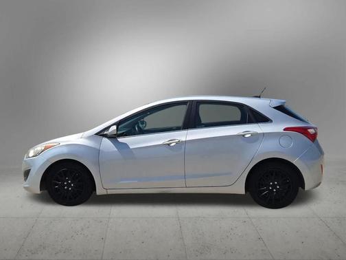 Symphony Air Silver 2017 Hyundai Elantra GT Base