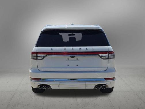 Pristine White 2023 Lincoln Aviator Black Label AWD
