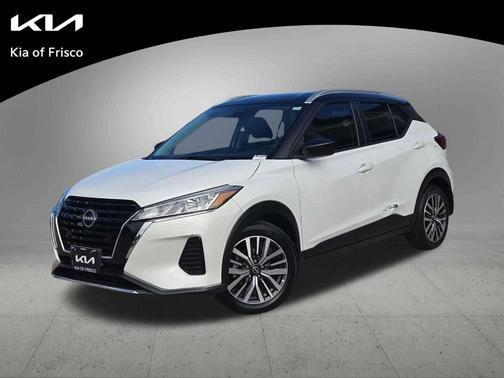 2022 Nissan Kicks SV