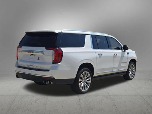 White Frost Tri-Coat 2024 GMC Yukon XL Denali