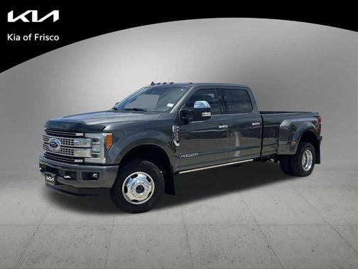 Magnetic Metallic 2019 Ford F-350 Platinum