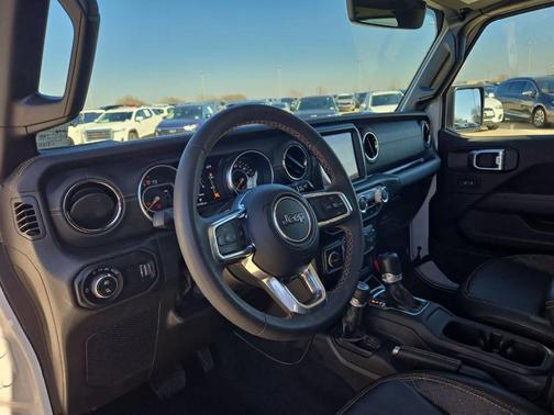 2023 Jeep Gladiator Overland