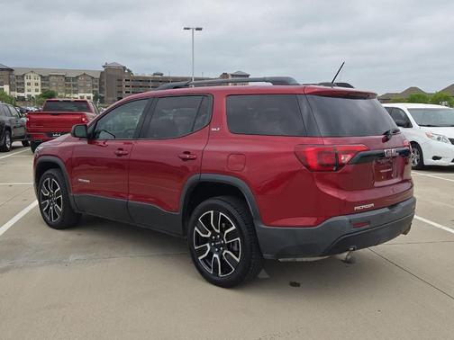 Red Quartz Tintcoat 2019 GMC Acadia SLT-1