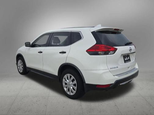Glacier White 2017 Nissan Rogue S