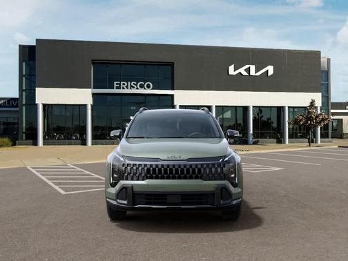 Jungle Green 2026 Kia Sportage Plug-In Hybrid X-Line