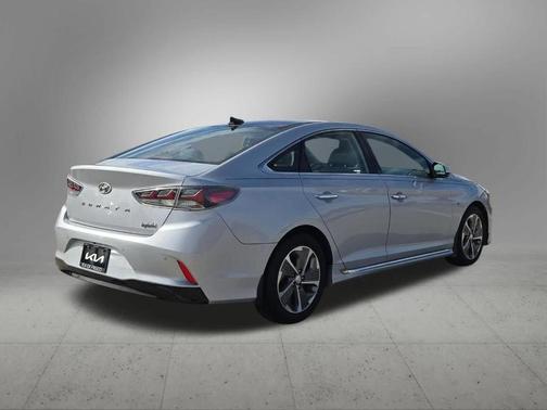 Ion Silver 2019 Hyundai SONATA Hybrid Limited