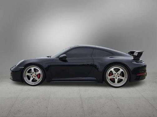 2022 Porsche 911 Carrera S