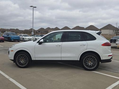 2017 Porsche Cayenne 