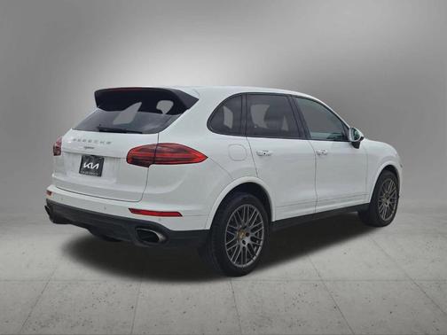 2017 Porsche Cayenne 