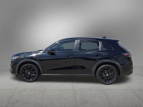 Crystal Black Pearl 2023 Honda HR-V Sport