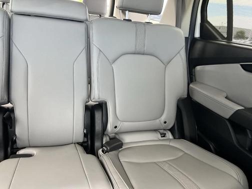 Platinum White Pearl 2025 Honda Pilot EX-L