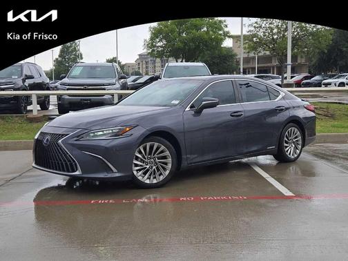 Cloudburst Gray 2022 Lexus ES 300h Ultra Luxury