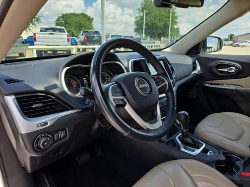 Bright White Clearcoat 2017 Jeep Cherokee Limited