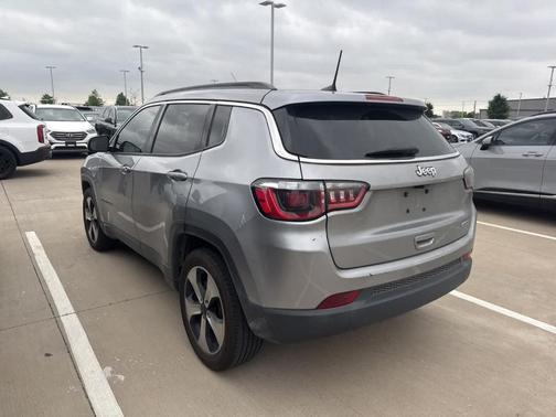 Billet Silver Metallic Clearcoat 2017 Jeep Compass Latitude