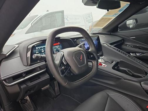 2023 Chevrolet Corvette Stingray w/1LT