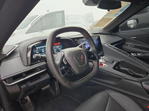 2023 Chevrolet Corvette Stingray w/1LT