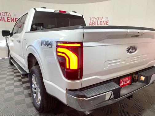 Star White 2025 Ford F-150 Lariat