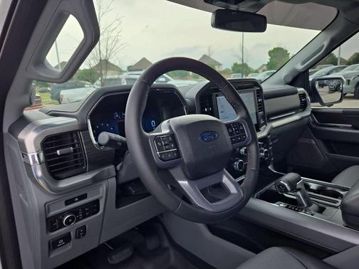 Star White 2025 Ford F-150 Lariat