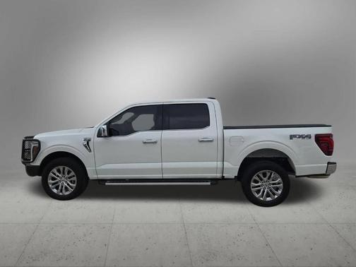 Star White 2025 Ford F-150 Lariat