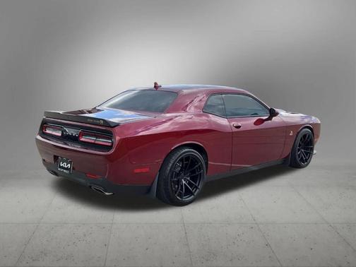 Octane Red Pearlcoat 2023 Dodge Challenger R/T Scat Pack