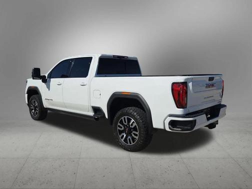 2023 GMC Sierra 2500 AT4