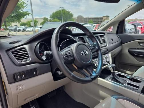 Silky Silver 2019 Kia Sedona EX