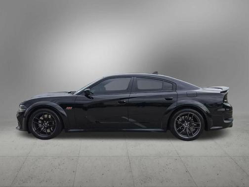 Pitch Black Clearcoat 2022 Dodge Charger Scat Pack