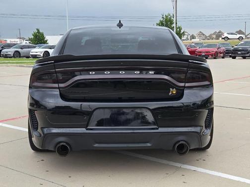Pitch Black Clearcoat 2022 Dodge Charger Scat Pack
