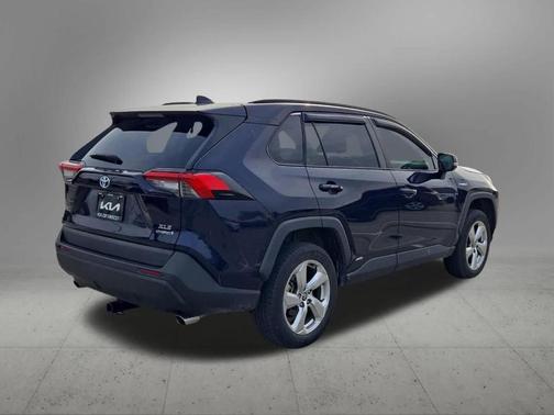 2021 Toyota RAV4 Hybrid XLE Premium