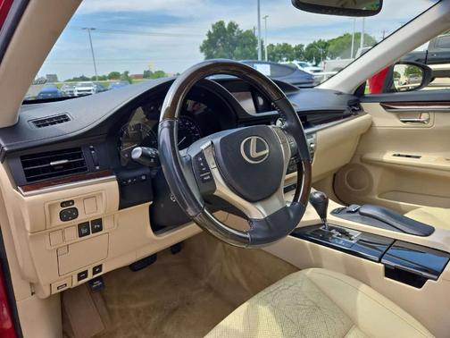 Matador Red Mica 2014 Lexus ES 350 Base