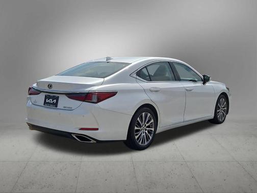 2021 Lexus ES 350 Base