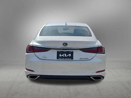 2021 Lexus ES 350 Base