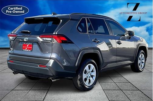 2019 Toyota RAV4 LE