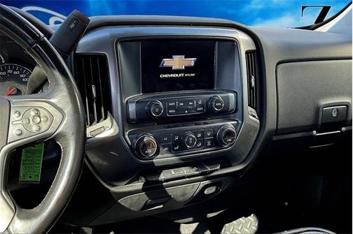 2018 Chevrolet Silverado 1500 LT W/1LT