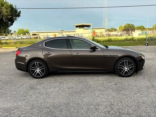 2015 Maserati Ghibli Base