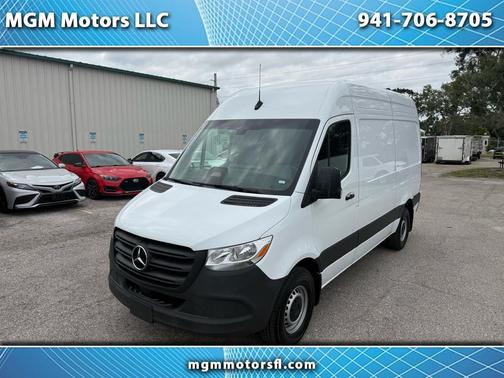 2025 Mercedes-Benz Sprinter 2500 Standard Roof