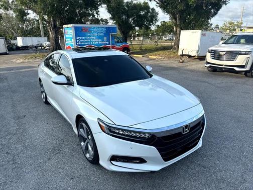 2019 Honda Accord Touring 2.0T