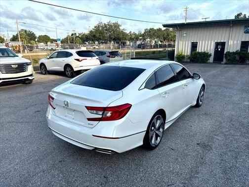 2019 Honda Accord Touring 2.0T