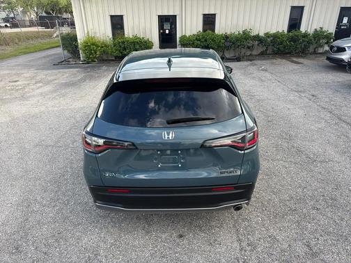 2025 Honda HR-V 2WD Sport