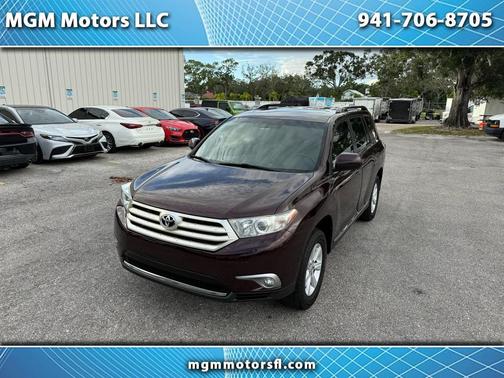 2013 Toyota Highlander SE
